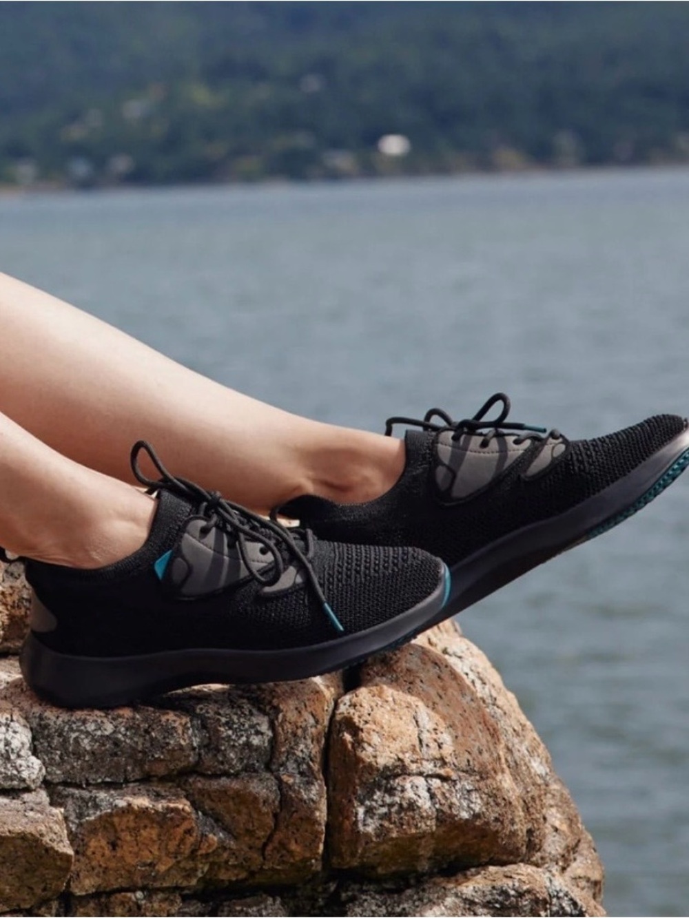 Yessi Everyday  2.0  women’s Black Knit Lace-Up Athletic Sneakers Sz 8